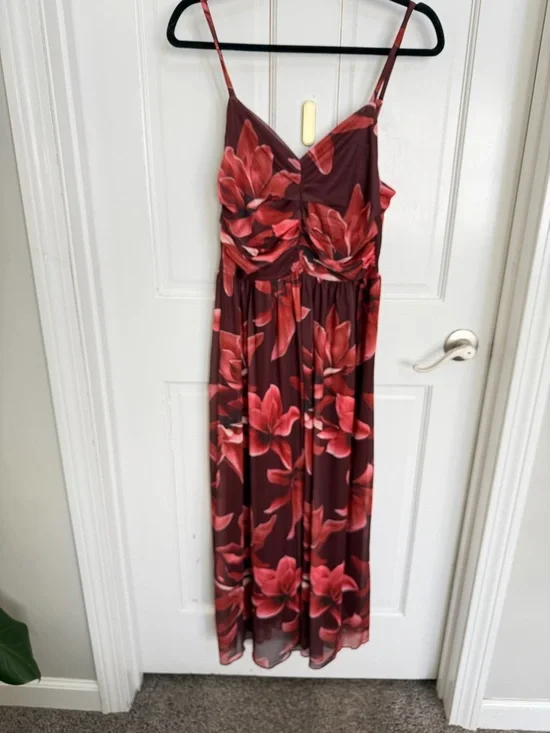NWT Pretty Garden Brown Floral Maxi Dress with Spaghetti Straps Size M - Picture 4 of 6
